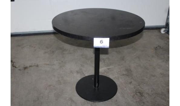 ronde tafel op metalen voet vv houten blad, diam plm 80cm, bekrast